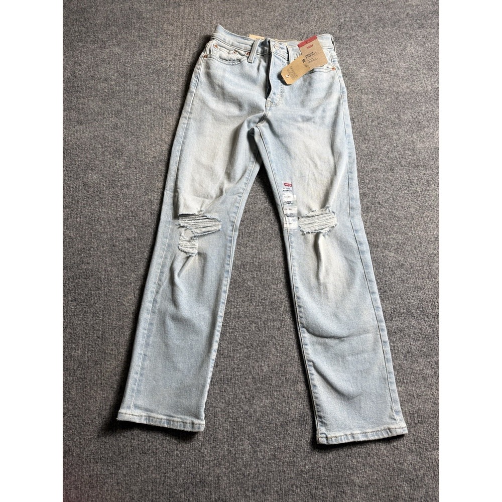 Levi's Wedgie Straight High Rise Distressed Jeans‎ Light Wash Size 26x28 NWT